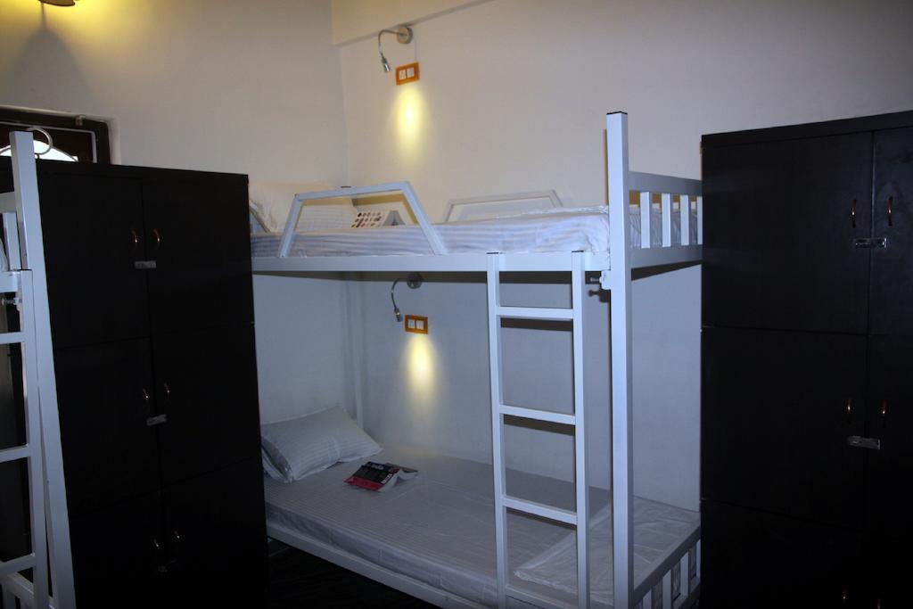 Wanderers Hostel Morjim Room photo